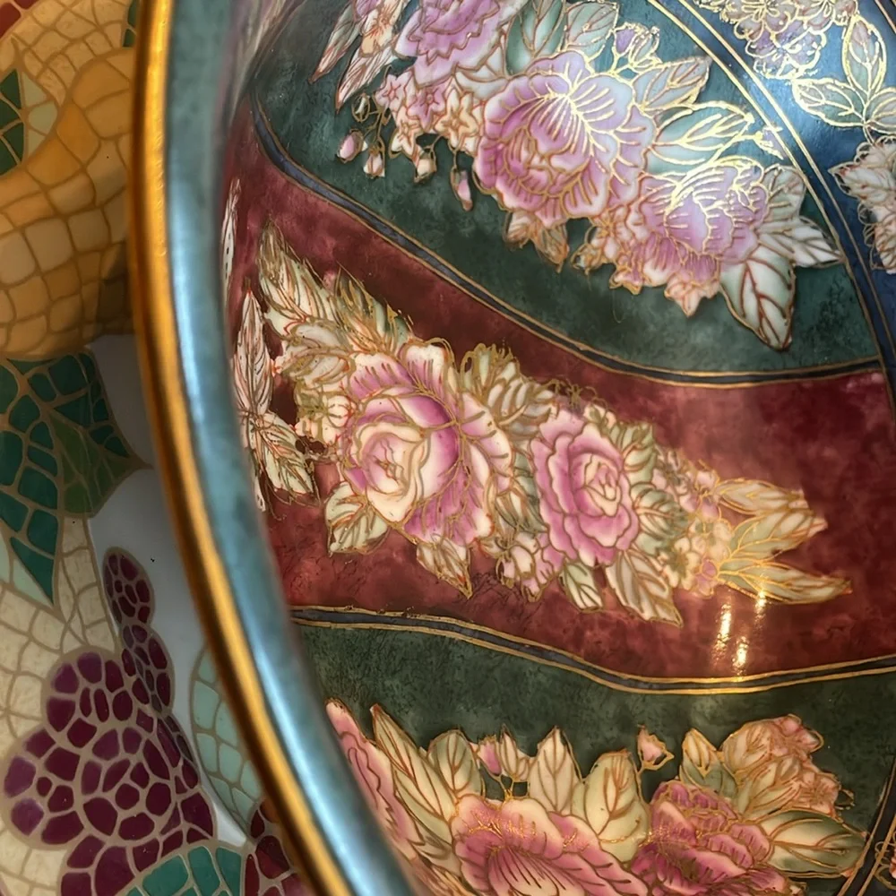 Vintage Floral Decorative Bowl with Gold Accents Andrea by Sadek / Like New
